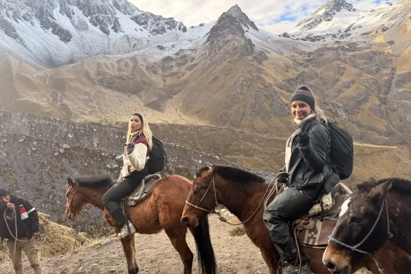 Humantay Lake & Salkantay Pass Hike – 2 Days / 1 Night with Sky Domes